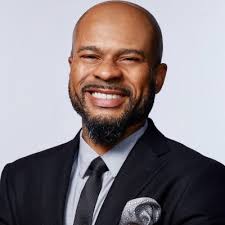 Deric Brown dropping knowledge and pouring into our leaders at Derby City  Gaming.