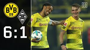 Die identifikationsfiguren lars stindl und tony jantschke bleiben borussia mönchengladbach weiter treu. Irres Schutzenfest Borussia Dortmund Borussia M Gladbach 6 1 Highlights Bundesliga Dazn Youtube