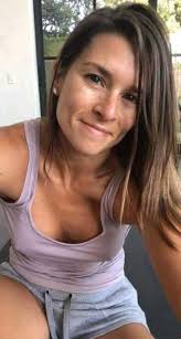 Am I still pretty or am getting old 😭😍