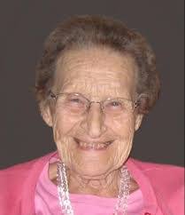 Barbara Larrivee's Instagram, Twitter & Facebook