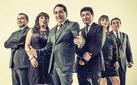 Los angeles azules are a mexican musical group playing the cumbia sonidera genre which is a cumbia subgenre using the accordion and synthesizers. Los Angeles Azules Hometown Lineup Biography Last Fm