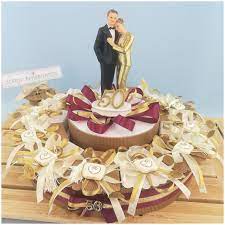 Dei tuoi parenti o amici stanno per festeggiare le nozze d'oro e tu ti stai domandando cosa regalare per 50 anni di matrimonio? Bomboniera Per 50 Anni Di Matrimonio
