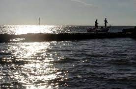 Best Fishing Spots Near Vigo Spain World Edition Thebookongonefishing Best Fishing Best Fishing Times Fishing Guide
