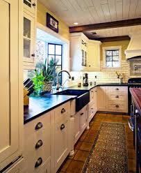 Wood table oak cabinets kitchen ideas. Kitchen Remodel Trends Of 2013
