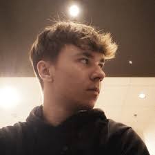 Hello y'all Does this float worth overpay, how much ? Thanks in advance !