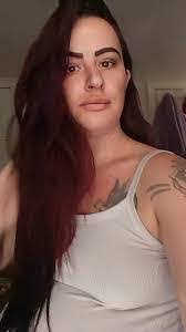 Sabrina Rooney's Instagram, Twitter & Facebook