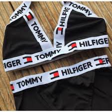 Accédez aux dernières tendances avec notre sélection pour femme, homme et enfant. Reworked Tommy Hilfiger Cross Over Logo Bikini Set In Black 42 Liked On Polyvore F Maillot De Bain Tommy Hilfiger Maillot De Bain Tendance Maillot De Bain