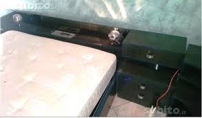 Camera madrid olmo con armadio 6 ante, letto, comò, 2 comodini e specchiera. Testata Letto Giroletto Mobile Anni 70 Su Secondamano It Arredamento Casa