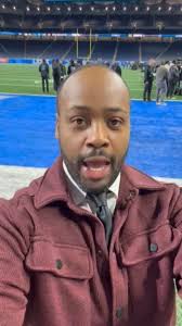 Tanner Phillips of New London scored the biggest coup of Thursday's joint  practice between the Baltimore Ravens and Green Bay Packers. Phillips, 17,  a veteran bike kid, got NFL Most Valuable Player