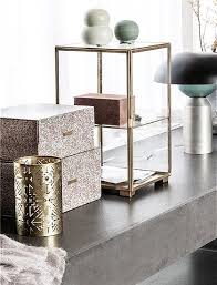 Salom doktor hausni telegramda berilayotgan qismi 5 faslda tuxtab qoldi qachon davom etadi. Vitrine Messing Von House Doctor Haus Deko House Doctor Wohnaccessoires