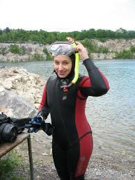 scuba girls おしゃれまとめの人気アイデア pinterest dre ダイビングスーツ ファッション レディース ファッション