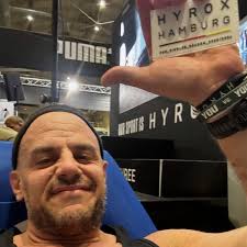 Never in my life did I think I would be here… but here we are and I loved  it! First sprint triathlon in the books. Didn't drown. Didn't crash. Didn't  walk. God's