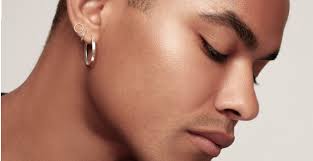 Discover LIE NING: A 22-Year Old Artist Redefining Emotions through Music