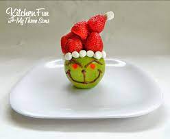 The Grinch Fruit Snack Christmas Food Crafts Christmas Snacks Fruit Snacks