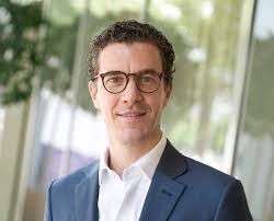 Edwin Ang's Instagram, Twitter & Facebook