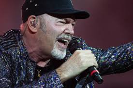 Una canzone d'amore buttata via. Vasco Rossi Una Canzone D Amore Buttata Via Analisi E Significato