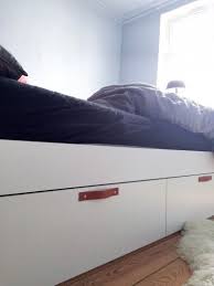 Ledergriffe So Einfach Motzt Man Mobel Auf Brimnes Bett Wohnung Wohnen