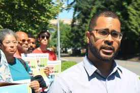 Activists push to end Microsoft's contract with ICE