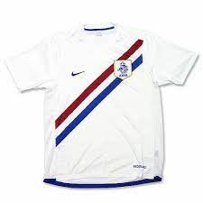 Kostenlos professionelle trikot designs von unseren designern für dein team. Nike Holland Trikot Gr 152 158 L Weiss Neu Nederland Ebay