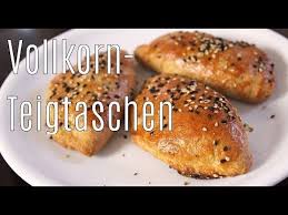 Vollkorn Teigtaschen Mit Kasefullung Lecker Und Gesund Gelingen Leicht Canans Rezepte Youtube Teigtaschen Rezepte Teig