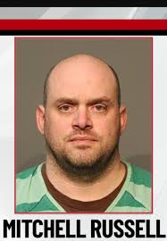 ROGERS PARK STORY! I just want to say that I am EXTREMELY disappointed in  the GRINDR users in Rogers Park if you could be lured into ANY kind of  hookup with THIS