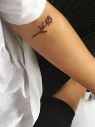 Tatouage Homme Avant Bras Rose