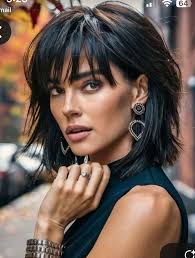 Angela Vass (angievee6)