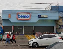 Um incêndio atingiu um hotel, que fica localizado na avenida joaquim nabuco, no centro de manaus na manhã deste sábado (8). Empresa Doa Itens De Loja Para Vitimas De Incendio Em Manaus