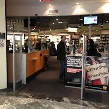 Du 15 au 19 mai, la fnac propose diverses animations gaming en partenariat avec le club grenat. Photos At Fnac Balexert 3 Tips