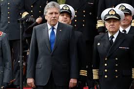 En la modalidad individual, perdió en cuartos de final en un partido muy igualado. Ministro Espina Lamento Muerte De Su Par Peruano De Defensa La Nacion