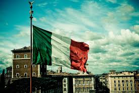 The flag of italy features three vertical and equal bands, making it a tricolor flag. History Of The Italian Flag Through Centuries And History Life In Italy