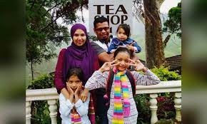 Pilihlah mainan yang makin merangsang perkembangan motorik halus dan kasarnya, yaitu mainan. Kalau Anak 2 Tahun Masih Belum Bercakap Jangan Teragak Agak Jumpa Pakar