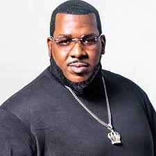 Andre Williams's Instagram, Twitter & Facebook