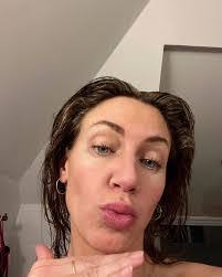 Kristen Mckenzie's Instagram, Twitter & Facebook