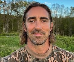 Olivia Shea's Instagram, Twitter & Facebook