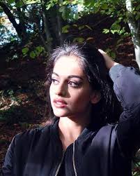 At that time, juhi was writing the script of the film october. Banita Sandhu Wiki Biography Age Movies List Images News Bugz
