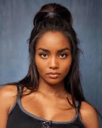 Helaethrwydd thebritishpeep ar instagram