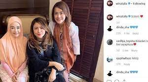 Wina natalia merupakan sosok penyanyi dan penulis lagu yang pernah membina rumah tangga dengan wishnutama menteri pariwisata dan ekonomi kreatif. Pesona Wina Widodo Dan Wina Natalia Dua Mantan Istri Wishnutama Yang Kompak Hadiri 7 Bulanan Gista Putri Semua Halaman Nova