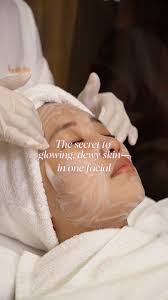 ✨ More than just glow — this is deep skin revival. Our Dermashine® Pro  treatment delivers hydration, nutrients, and visible skin refresh in just  one session. Powered by gentle mesotherapy, peptides, and