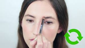 How to Shape Eyebrows (with Pictures)