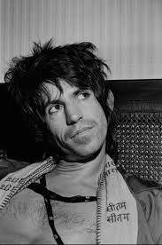 Thanks to Verayco and Caddy's Calypso Cafe for having me as guest drummer  at Wednesday's open mic