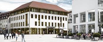 Die zeiten des kundendienstes können unterschiedlich ausfallen. Deutsche Bank Ulm Munsterplatz