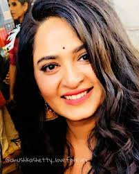 Actress anushka shetty has shared a heartfelt note on her instagram handle. Pin Pa Shruti Hassan