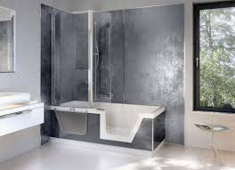 Kluge Technik Im Bad Wir Zeigen Ihnen 15 Beispiele Badewanne Mit Dusche Badezimmer Klein Ebenerdige Dusche