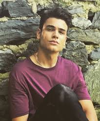 Alikusummm Aktor Sarkicilar Fenomenler