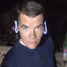 Adam Brooks (@hairynosedad)