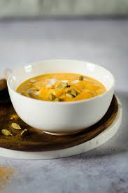 Soupe De Patate Douce Et Lait De Coco Cette Recette Est Une Petite Merveille Delicieuse Et Facile A Faire Soupe Patate Douce Recette Alimentation