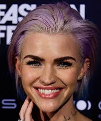 You Ll Barely Recognize Ruby Rose With Long Hair Long Hair Styles Hair Ruby Rose