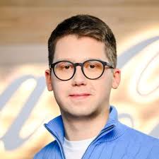 Invested in Żabka Group's debut sustainability-linked bond.