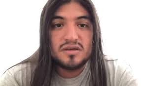 La bufanda de Mikasa